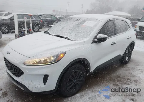 2021 Ford Escape Se из США, поврежденный, VIN 1FMCU9G64MUA20374